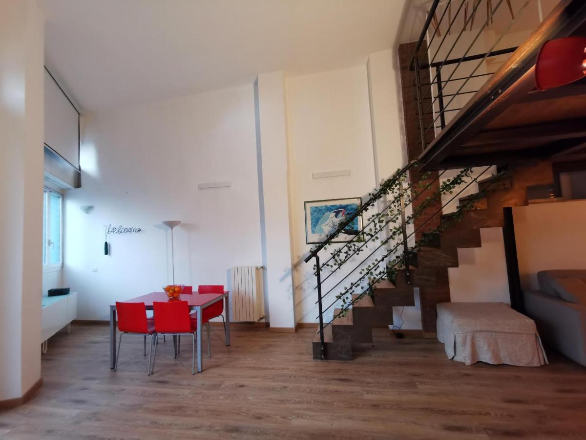 Likehome Milano - Via Scaldasole Loft Luaran gambar