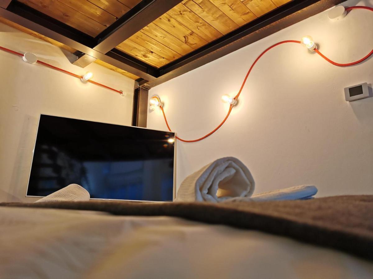 Likehome Milano - Via Scaldasole Loft Luaran gambar